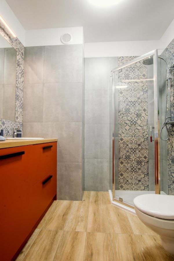 W&K Apartments - Ginger Suite - Faktura Vat, Parking Koszalin Extérieur photo