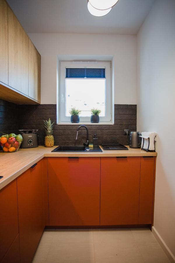 W&K Apartments - Ginger Suite - Faktura Vat, Parking Koszalin Extérieur photo